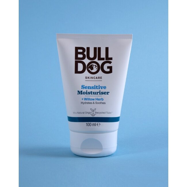 Увлажняющий крем Bulldog Sensitive