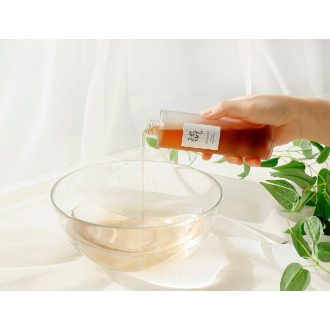 Увлажняющая эссенция Beauty of Joseon Ginseng Essence Water 150 мл Увлажняющая эссенция Beauty of Joseon Ginseng Essence Water 150 мл