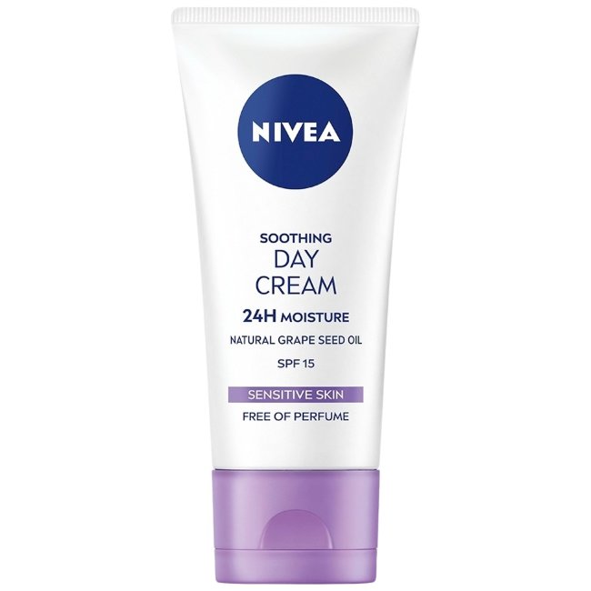 Дневной крем NIVEA 50 мл с успокаивающим эффектом и SPF 15 Дневной крем NIVEA 50 мл с успокаивающим эффектом и SPF 15