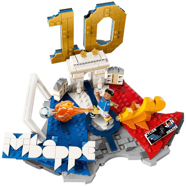 Конструктор LEGO® Editions Football 43013 Kylian Mbappé – звездные моменты футбола Конструктор LEGO® Editions Football 43013 Kylian Mbappé – звездные моменты футбола