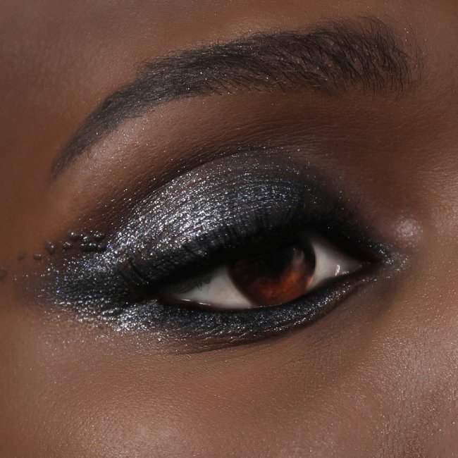 Тени для век MOIRA Chroma Light Shadow 024 You Up? Тени для век MOIRA Chroma Light Shadow 024 You Up?