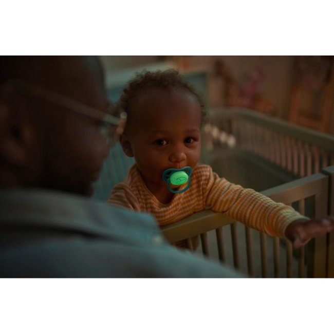 Соска Philips Avent Ultra Air Night 6-18 мес, (уп 2 шт) Соска Philips Avent Ultra Air Night 6-18 мес, (уп 2 шт)