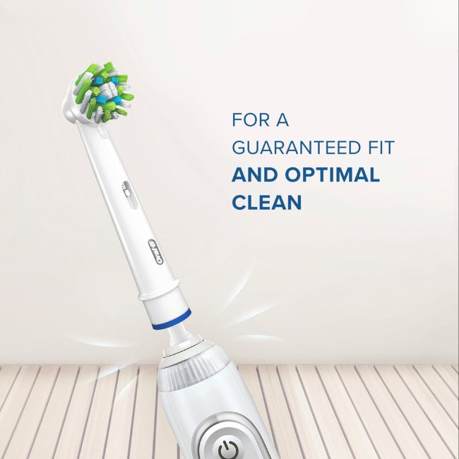 Насадки для зубной щетки Oral-B CrossAction с технологией CleanMaximiser (уп 8 шт)