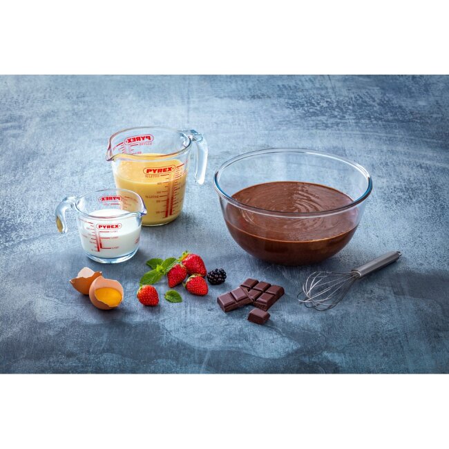 Стеклянная миска Pyrex Classic 2,3 л Стеклянная миска Pyrex Classic 2,3 л
