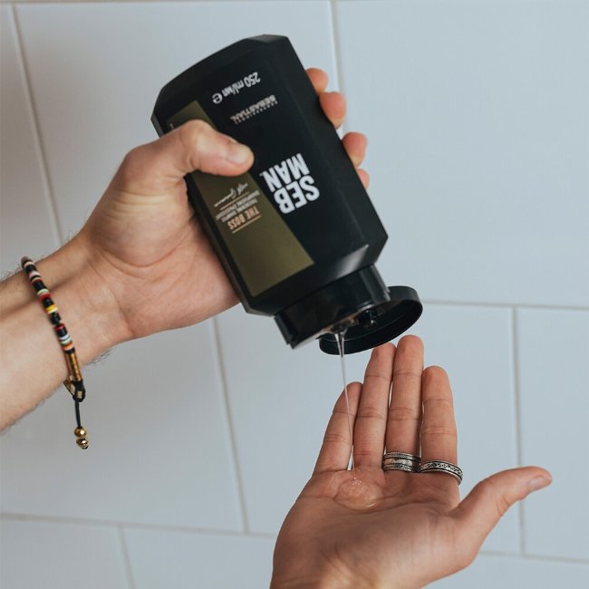 Укрепляющий шампунь Sebastian Man The Boss 250 мл