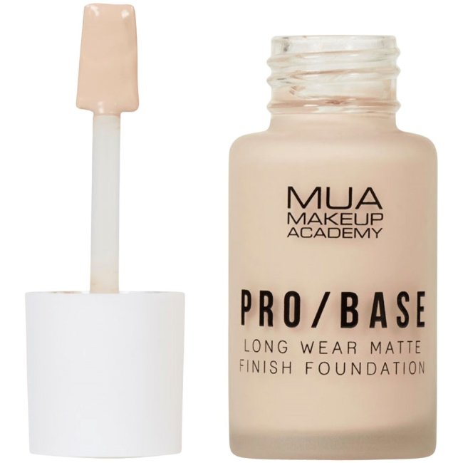 Тональная основа MUA Make Up Academy Pro Base Long Wear Matte Finish 30 мл 102 Тональная основа MUA Make Up Academy Pro Base Long Wear Matte Finish 30 мл 102