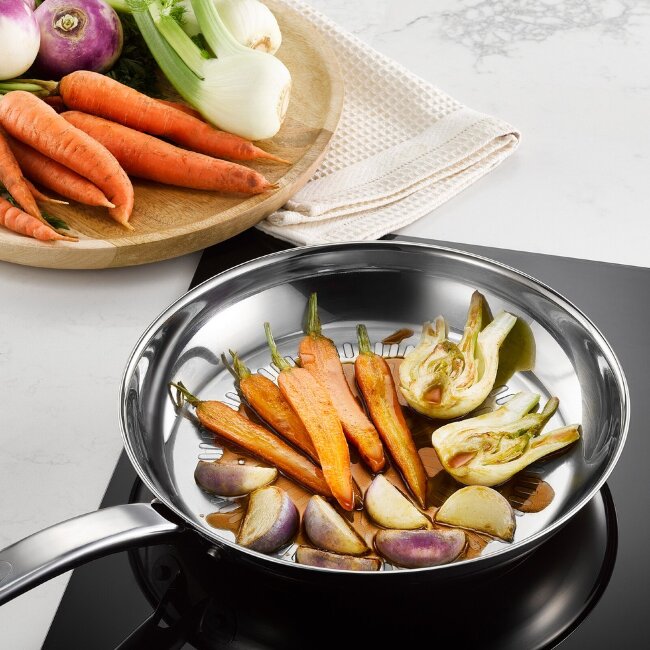Сковорода Tefal Intuition Techdome из нержавеющей стали 28 см B8590635