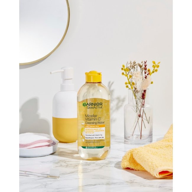 Мицеллярная вода Garnier Micellar для тусклой кожи 400 мл Мицеллярная вода Garnier Micellar для тусклой кожи 400 мл